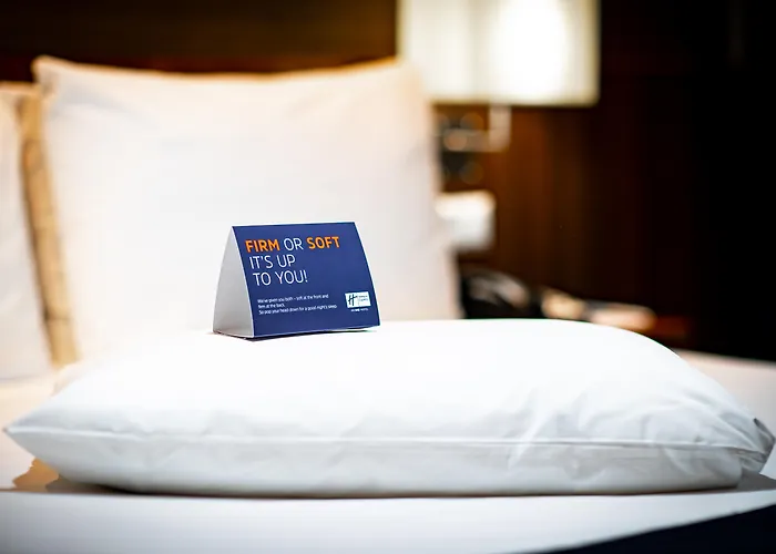 3-Sterne-Hotel: Holiday Inn Express Rotterdam - Central Station By Ihg